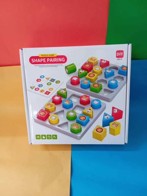 SHAPE SORTING (3 BOXES)