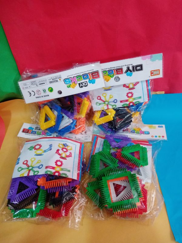SOFT SHAPED BUILDING BLOCKS (5 PCS)